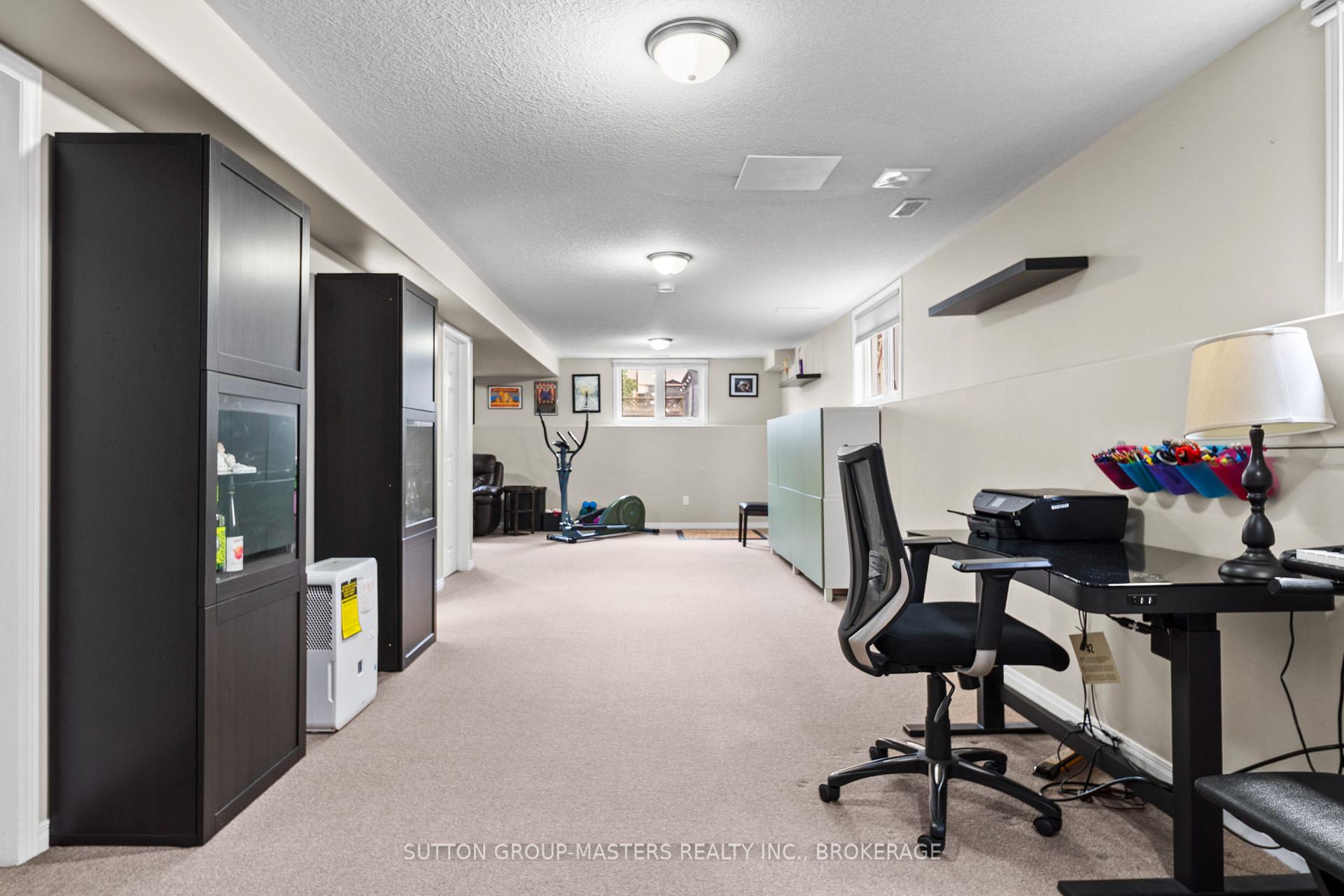 Photo 18 of 1460 Albany Drive, Kingston, City Northwest — HOMEH