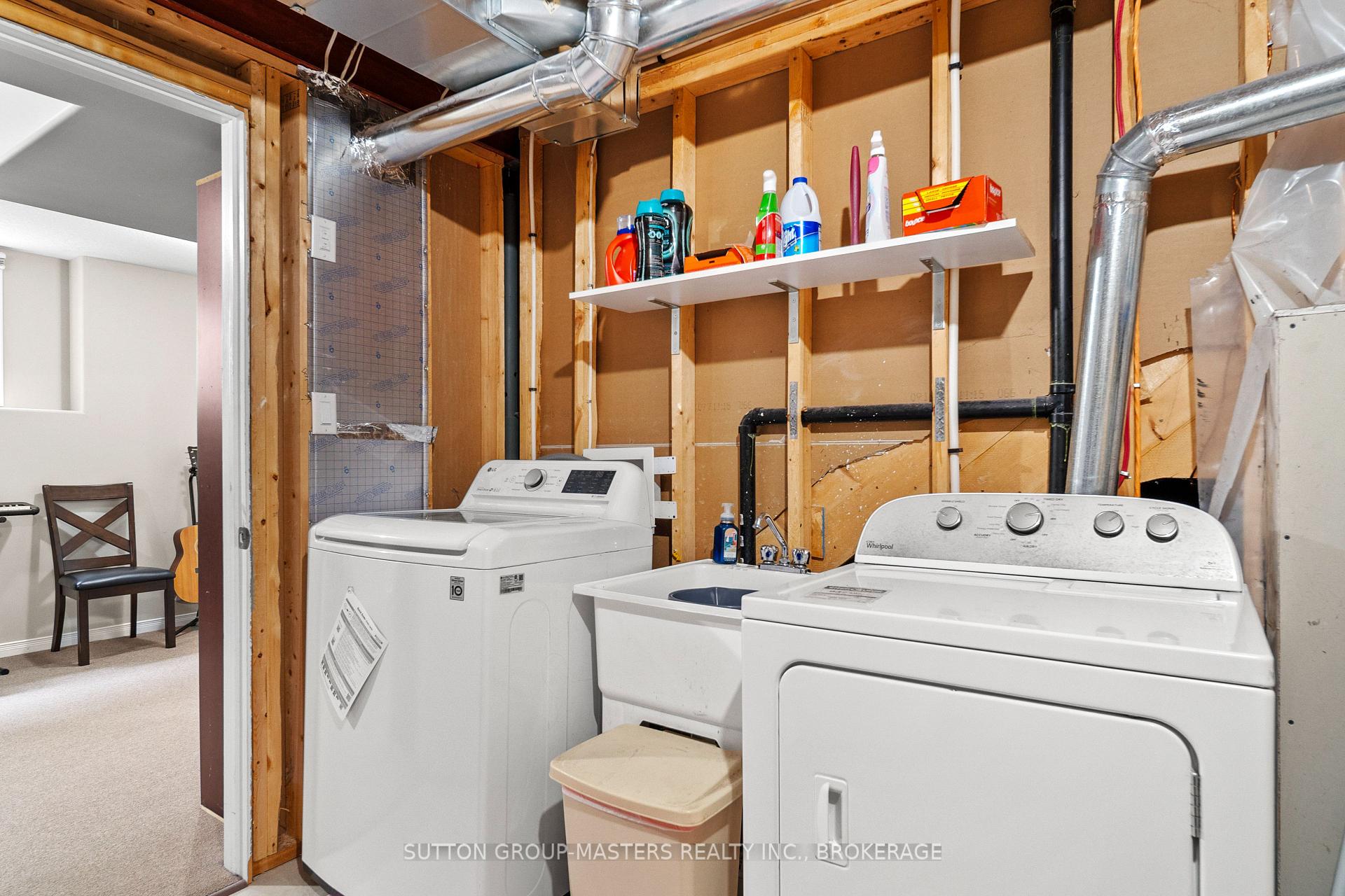 Photo 23 of 1460 Albany Drive, Kingston, City Northwest — HOMEH