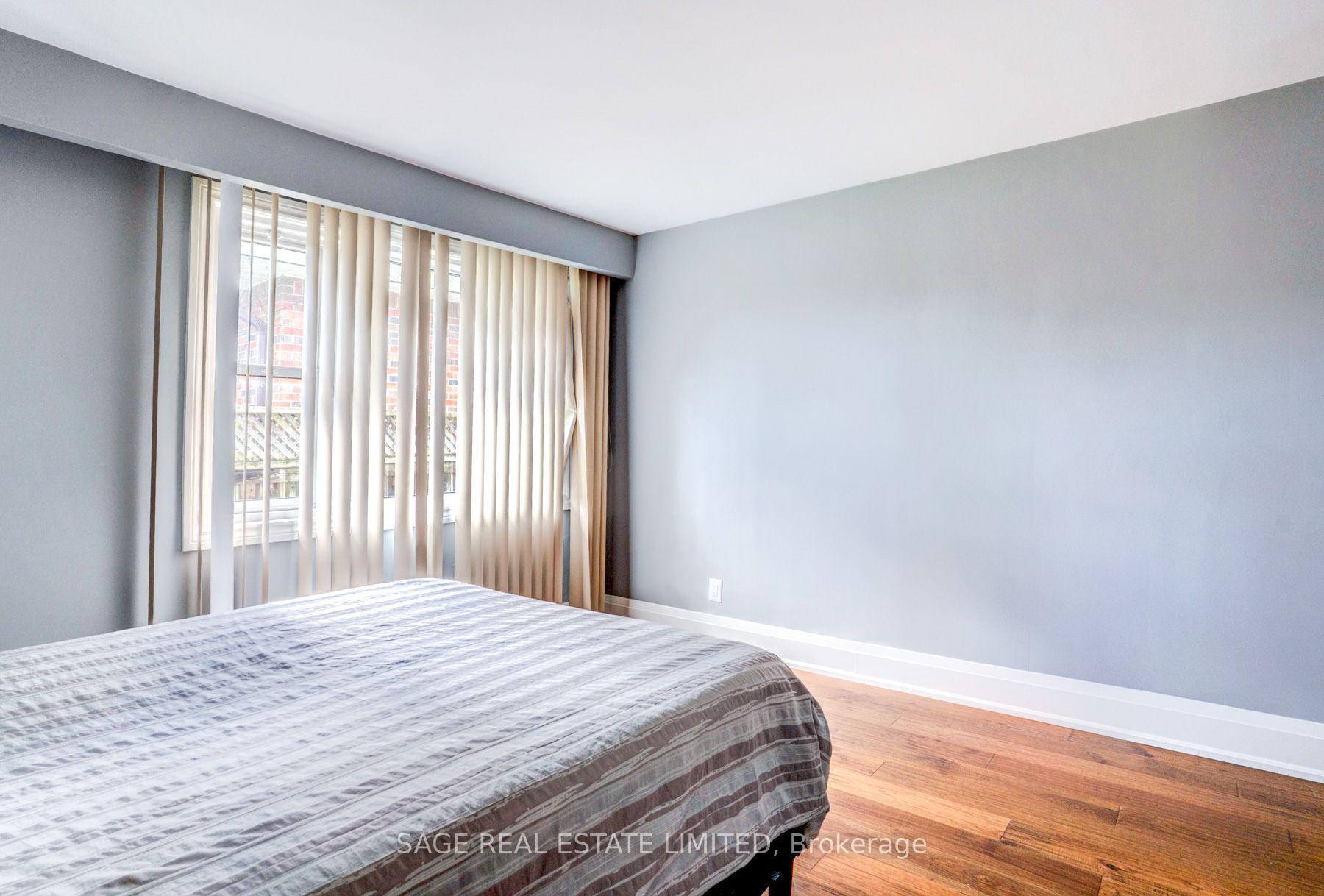 Photo 21 of 2189 Corsair Road, Mississauga, Cooksville — HOMEH