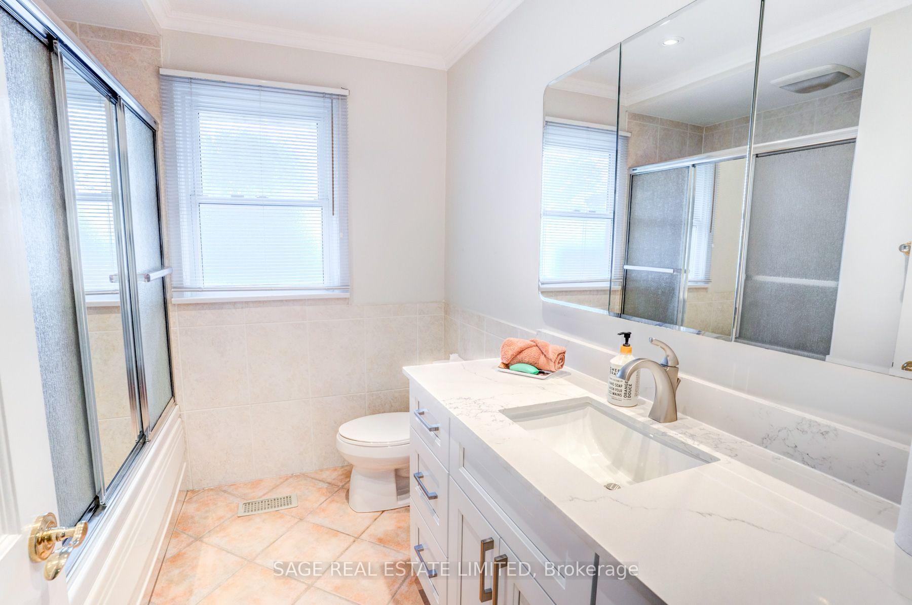 Photo 25 of 2189 Corsair Road, Mississauga, Cooksville — HOMEH