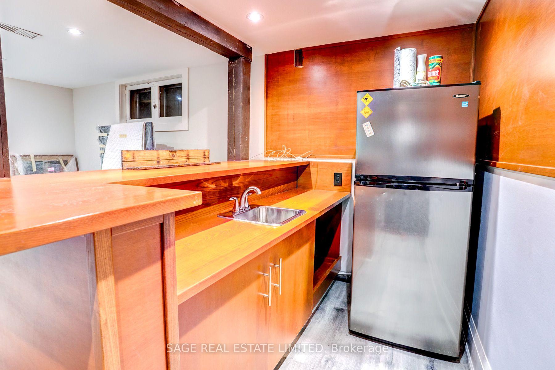 Photo 30 of 2189 Corsair Road, Mississauga, Cooksville — HOMEH
