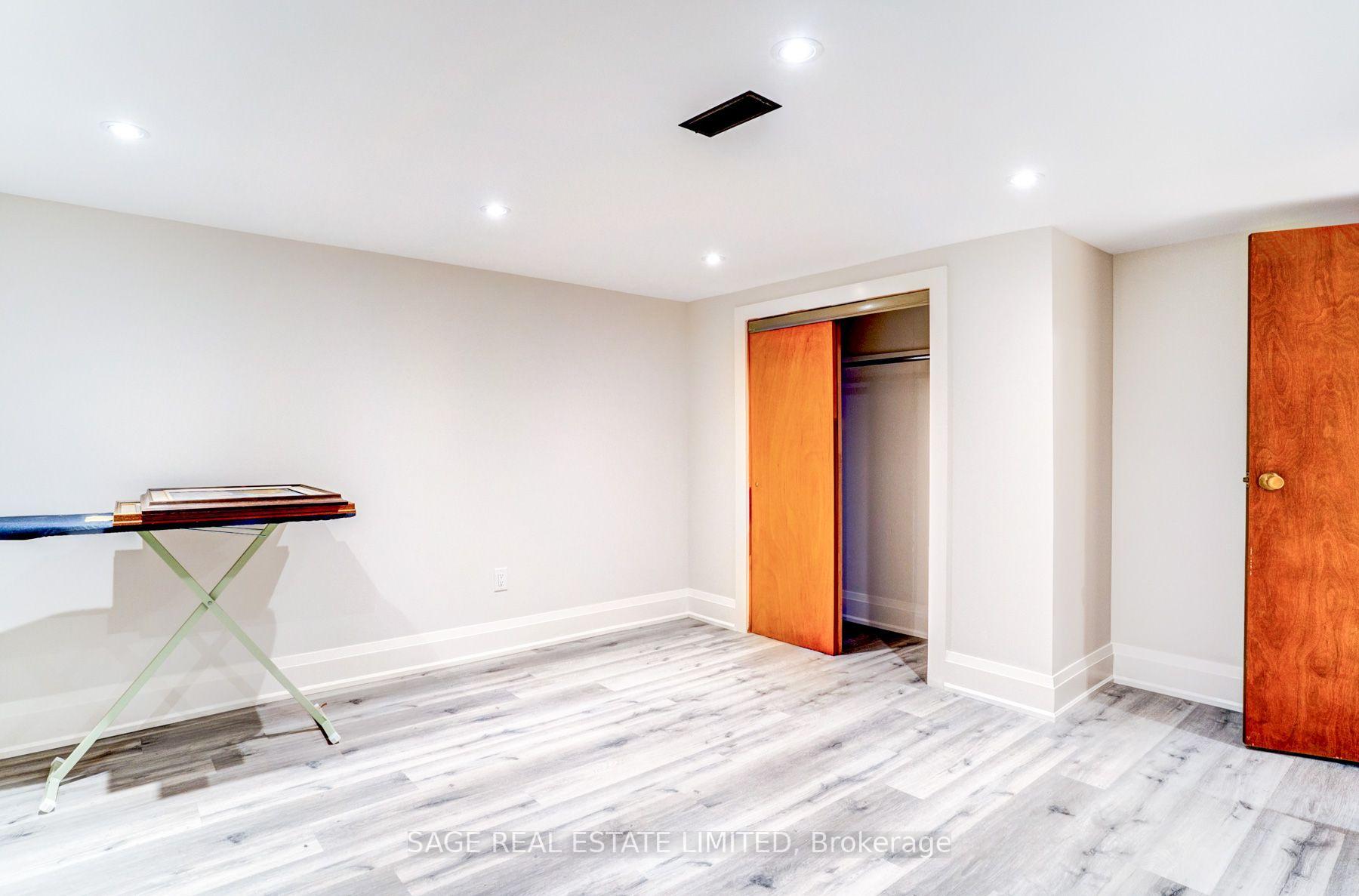 Photo 34 of 2189 Corsair Road, Mississauga, Cooksville — HOMEH