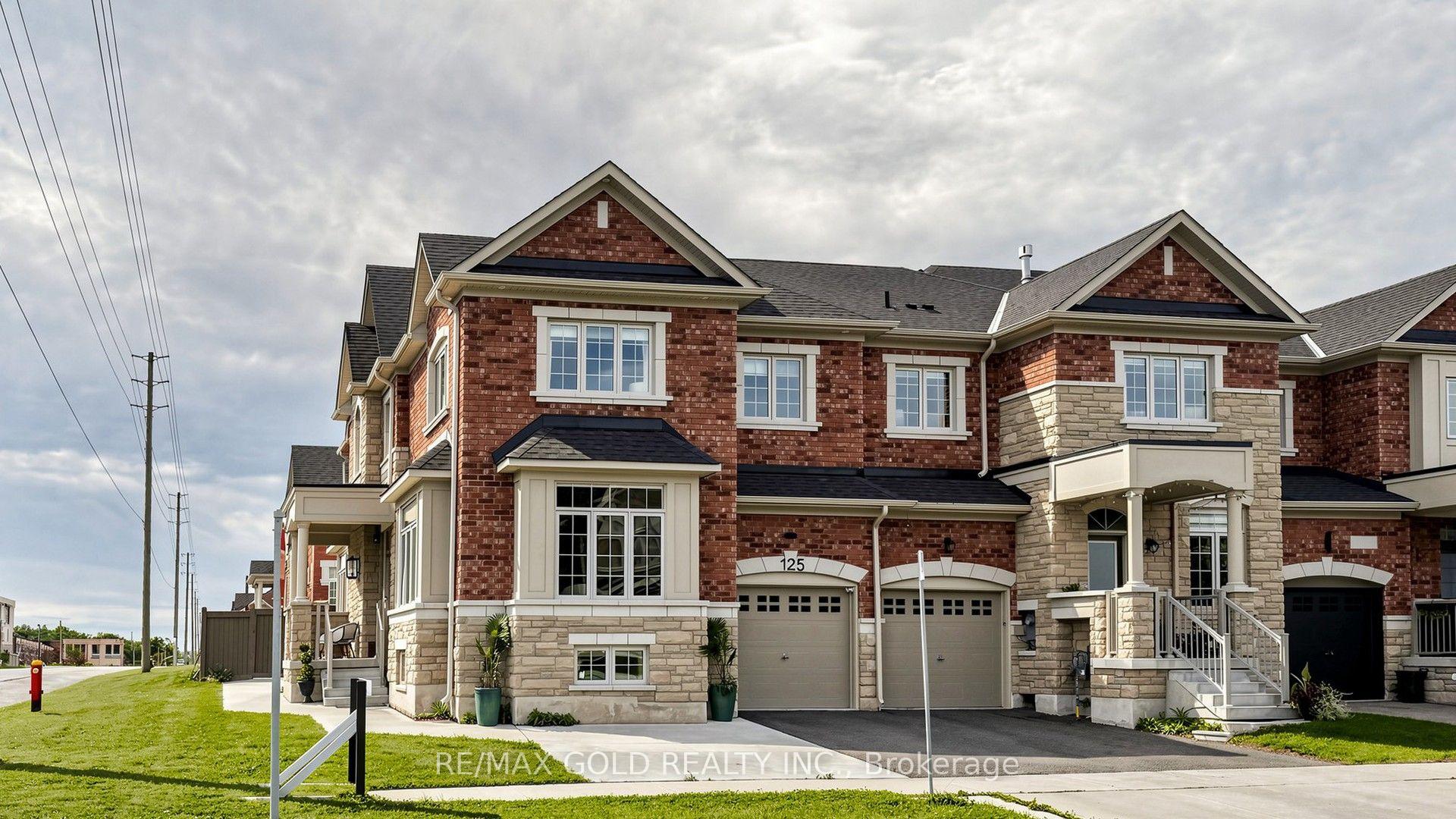 Photo 1 of 125 Burnhamthorpe Road E, Oakville, Glenorchy — HOMEH