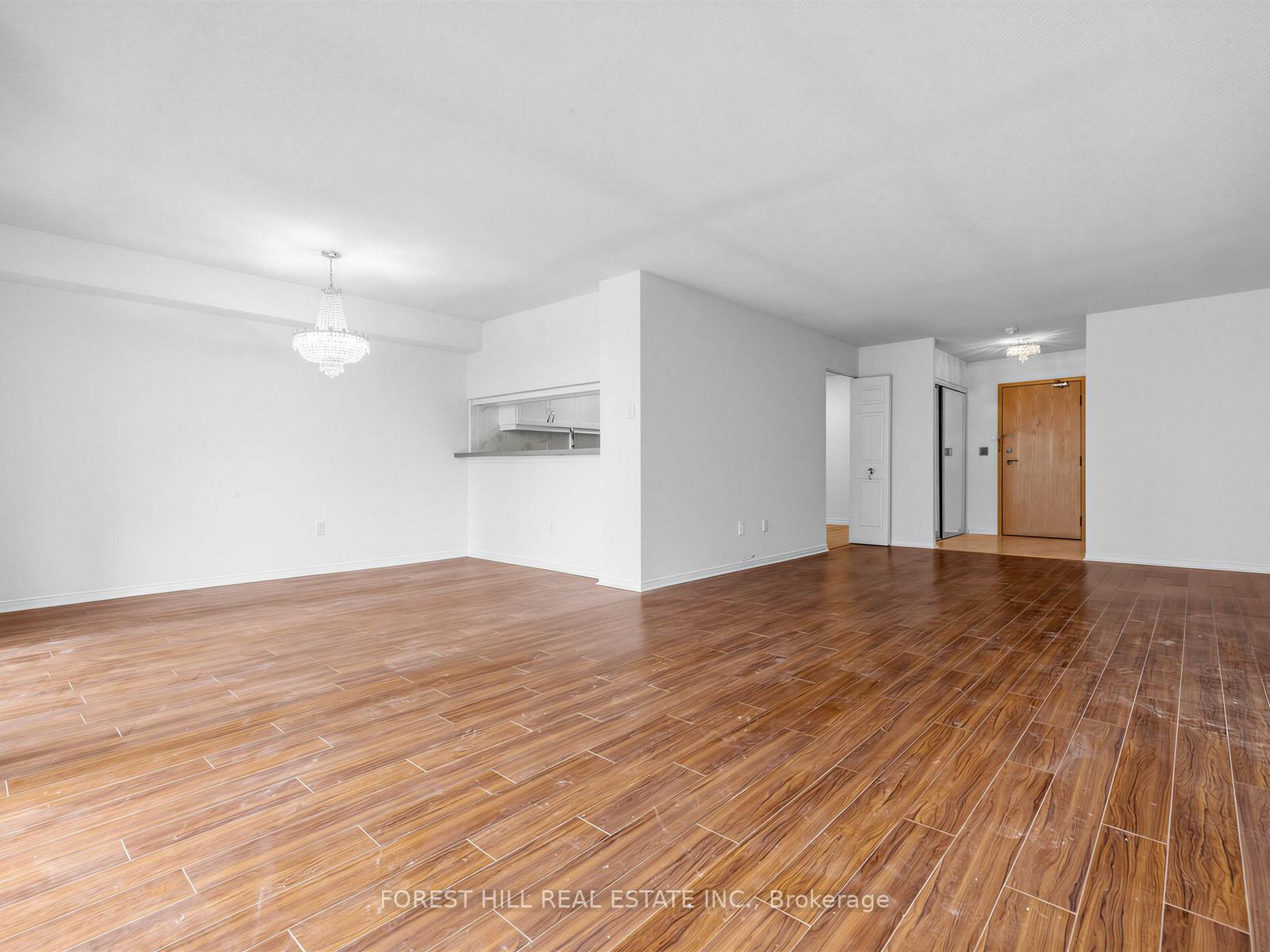 Photo 8 of Unit 306, 7905 Bayview Avenue, Markham, Aileen-Willowbrook — HOMEH