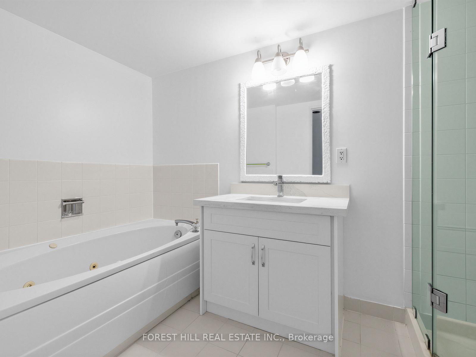 Photo 31 of Unit 306, 7905 Bayview Avenue, Markham, Aileen-Willowbrook — HOMEH