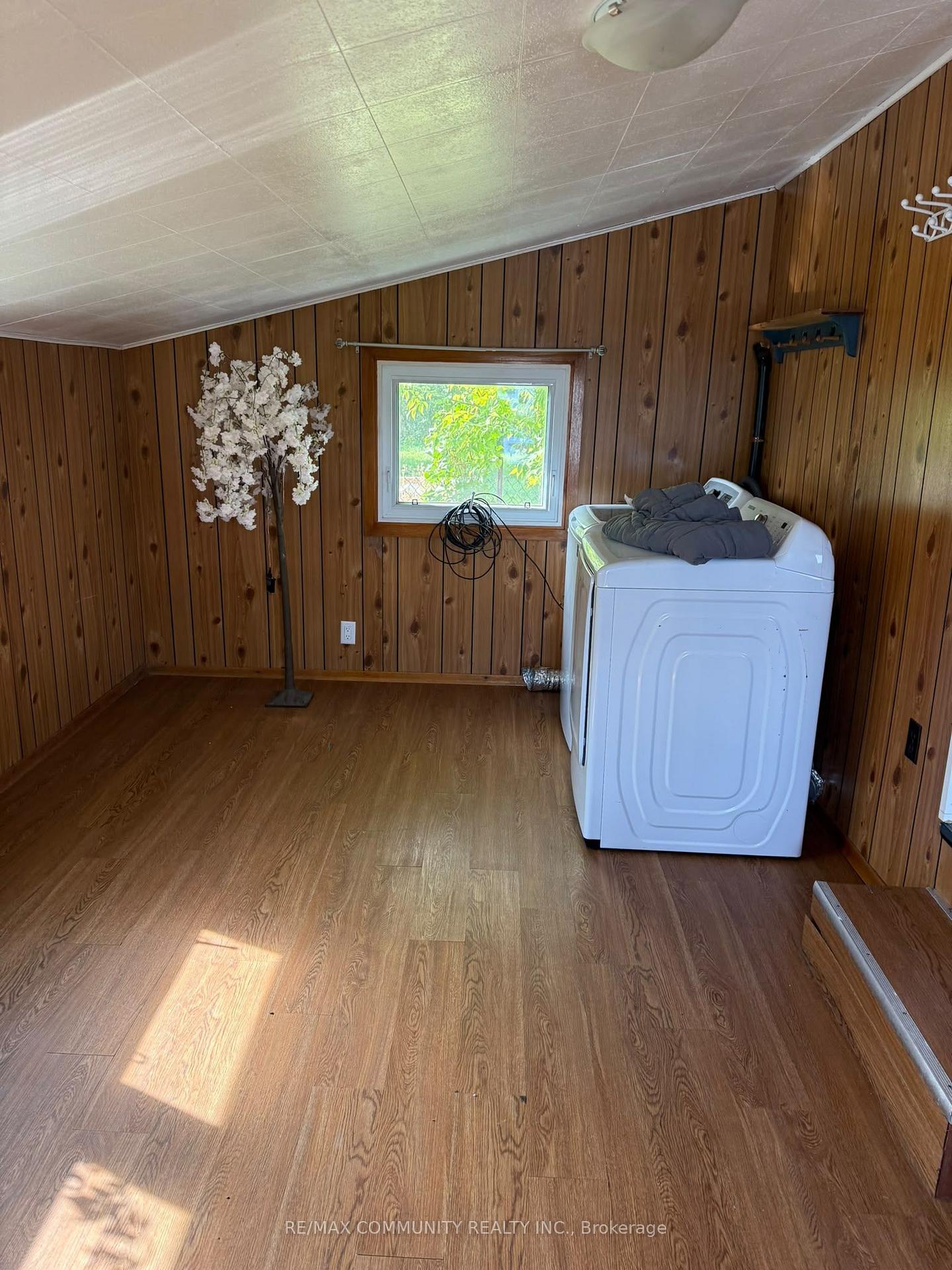 Photo 6 of 326 Glen Miller Road, Quinte West, Sidney Ward — HOMEH