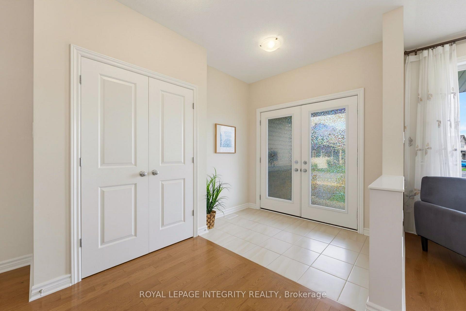 Photo 4 of 127 Hickstead Way, Ottawa, Stittsville (South) — HOMEH