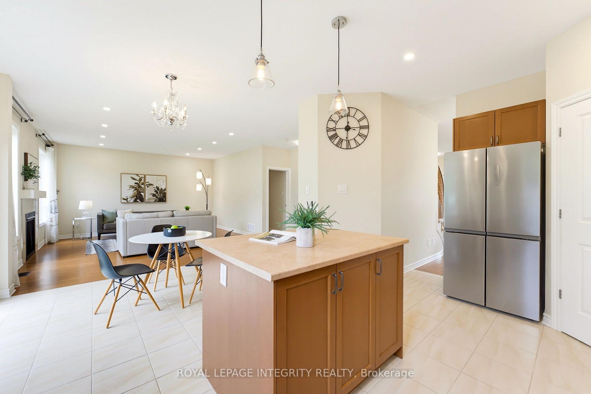 Photo 18 of 127 Hickstead Way, Ottawa, Stittsville (South) — HOMEH