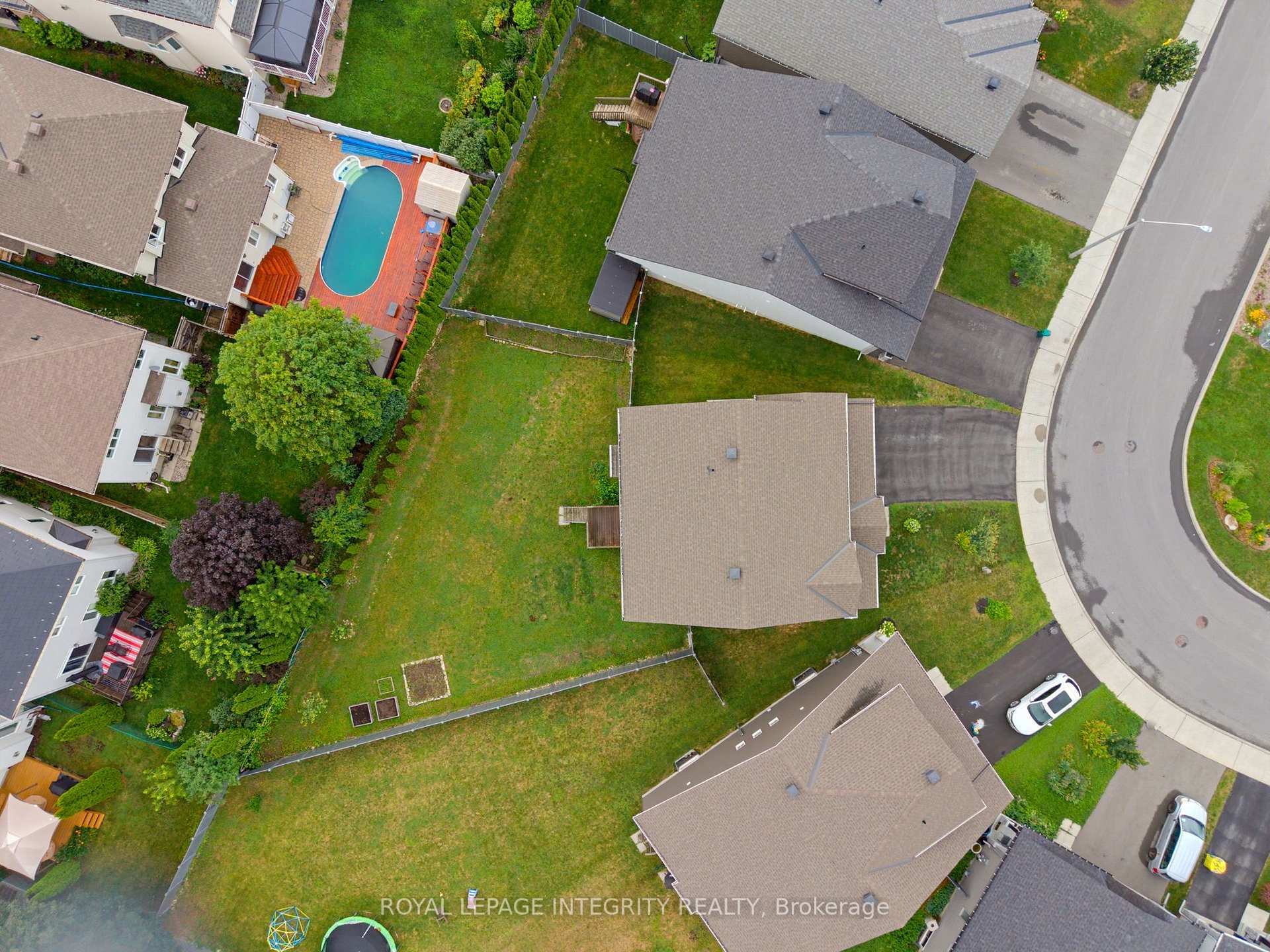 Photo 43 of 127 Hickstead Way, Ottawa, Stittsville (South) — HOMEH