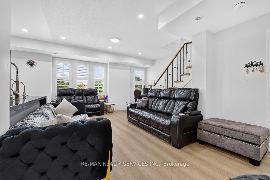 Photo 9 of Unit 15, 180 Howden Boulevard, Brampton, Westgate — HOMEH