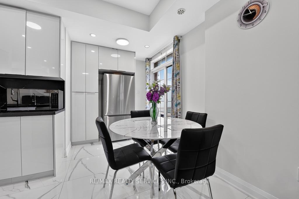 Photo 14 of Unit 15, 180 Howden Boulevard, Brampton, Westgate — HOMEH