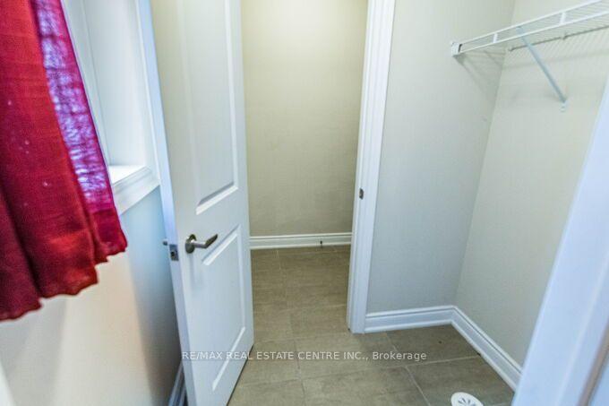 Photo 17 of Unit 23, 2034 Queensborough Gate, Mississauga, Erin Mills — HOMEH