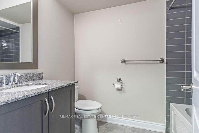 Photo 69 of Unit 23, 2034 Queensborough Gate, Mississauga, Erin Mills — HOMEH