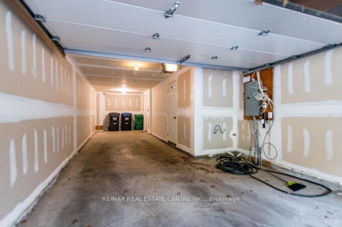 Photo 93 of Unit 23, 2034 Queensborough Gate, Mississauga, Erin Mills — HOMEH