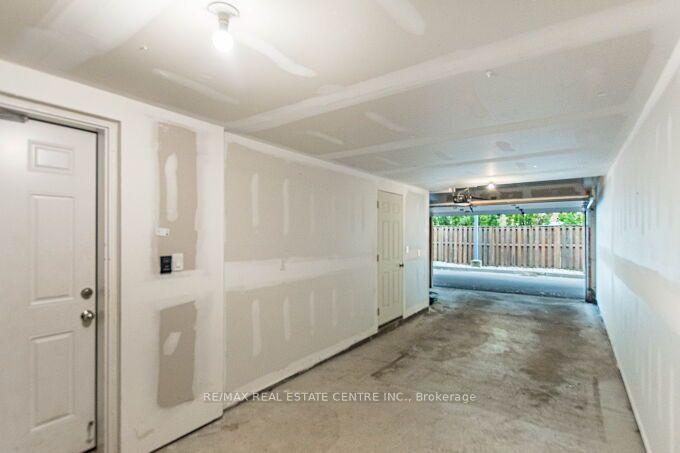 Photo 95 of Unit 23, 2034 Queensborough Gate, Mississauga, Erin Mills — HOMEH