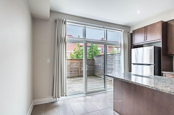 Photo 40 of Unit 23, 2034 Queensborough Gate, Mississauga, Erin Mills — HOMEH