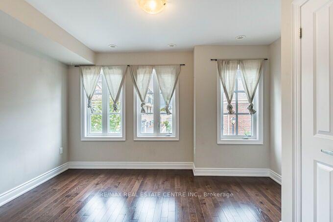 Photo 64 of Unit 23, 2034 Queensborough Gate, Mississauga, Erin Mills — HOMEH