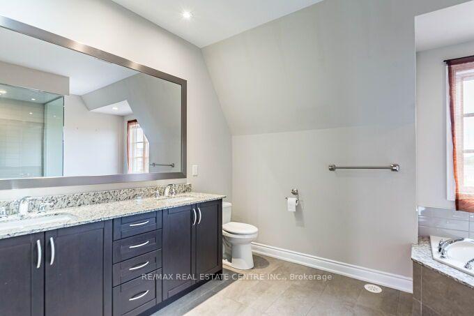 Photo 82 of Unit 23, 2034 Queensborough Gate, Mississauga, Erin Mills — HOMEH