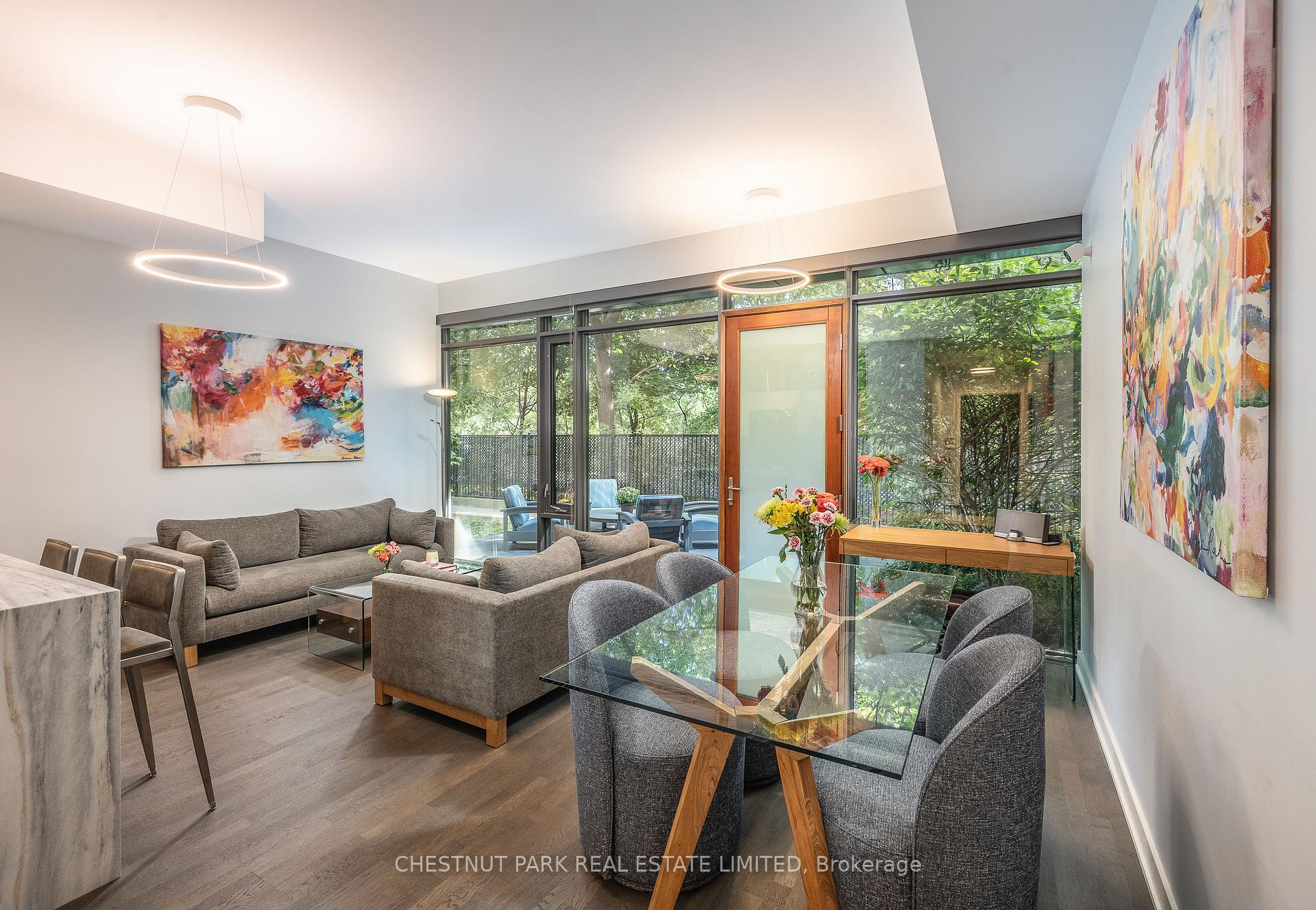 Photo of Unit 205, 1815 Yonge Street