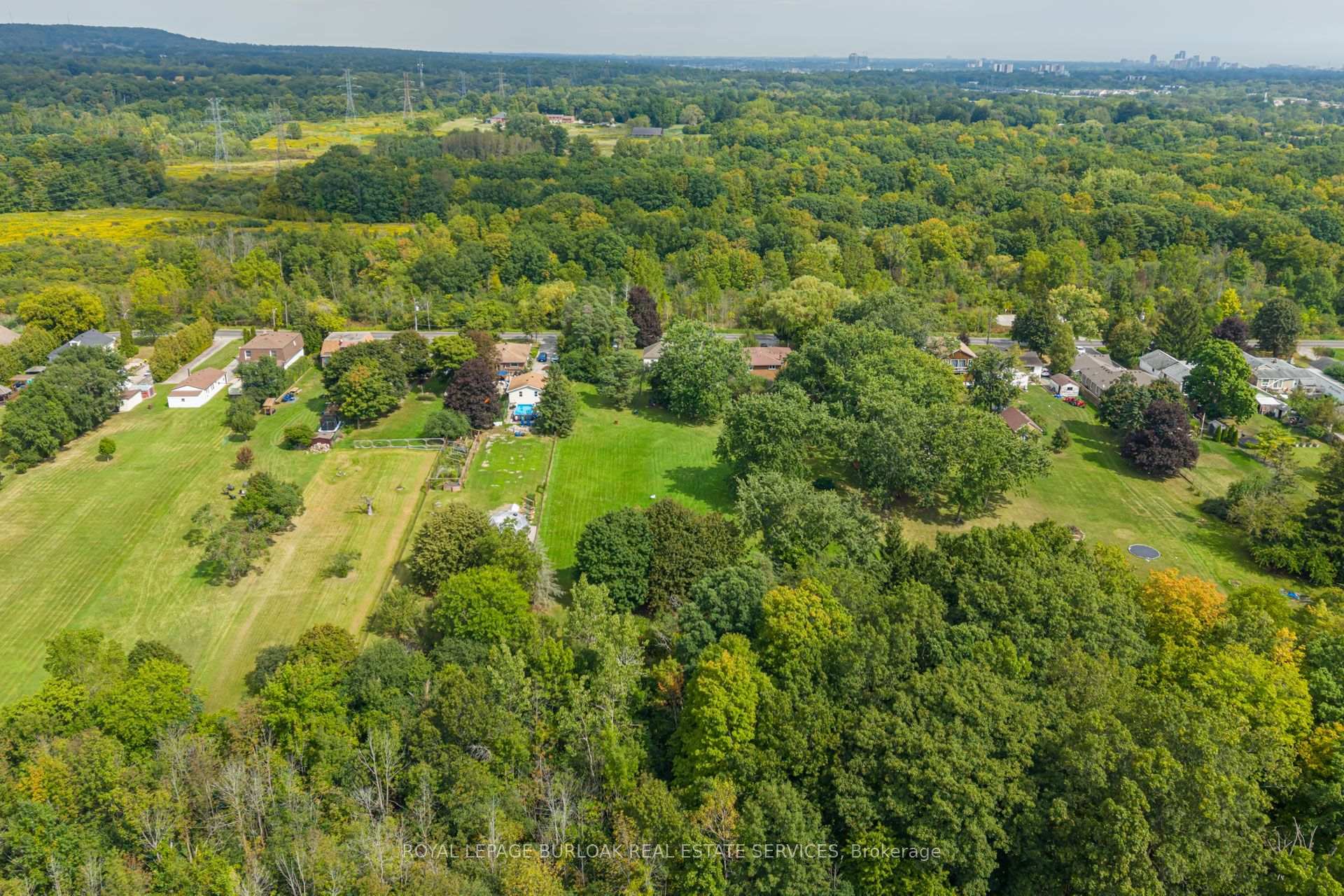 Photo 16 of 1412 Old York Road, Burlington, Grindstone — HOMEH