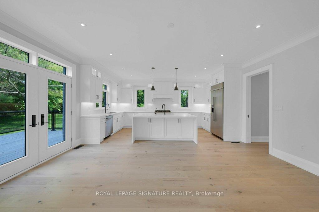 Photo 7 of 92 Howard Road, Newmarket, Huron Heights-Leslie Valley — HOMEH