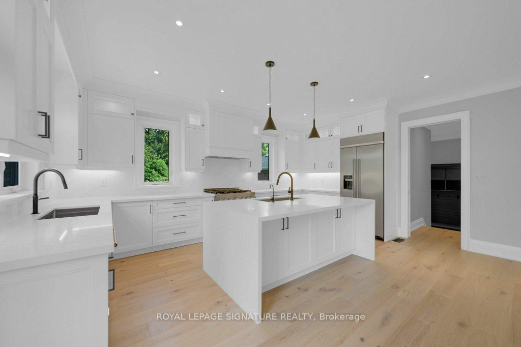 Photo 9 of 92 Howard Road, Newmarket, Huron Heights-Leslie Valley — HOMEH