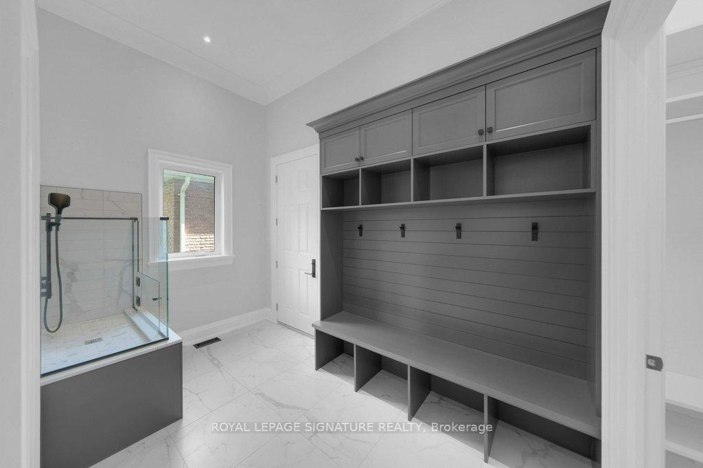 Photo 12 of 92 Howard Road, Newmarket, Huron Heights-Leslie Valley — HOMEH