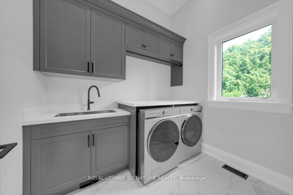 Photo 14 of 92 Howard Road, Newmarket, Huron Heights-Leslie Valley — HOMEH