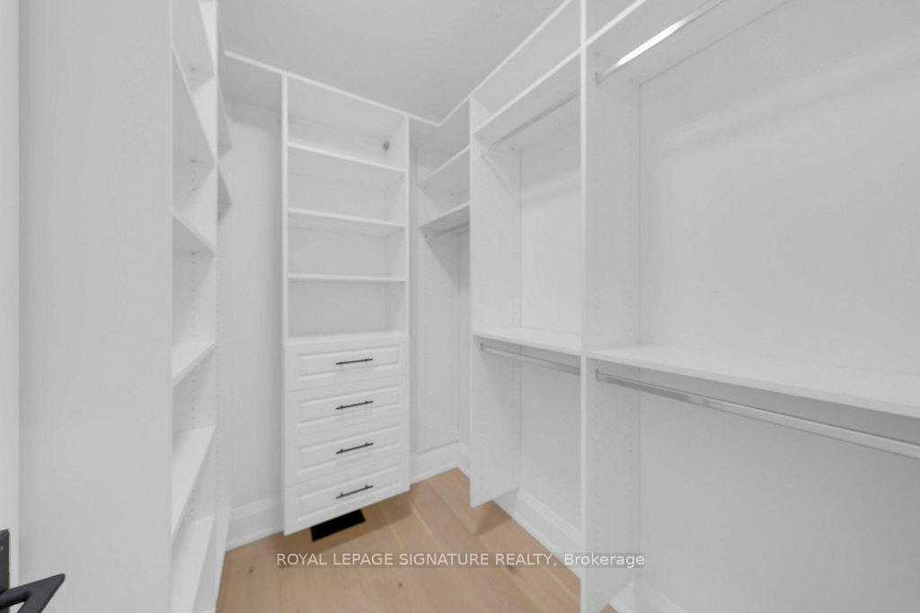 Photo 20 of 92 Howard Road, Newmarket, Huron Heights-Leslie Valley — HOMEH