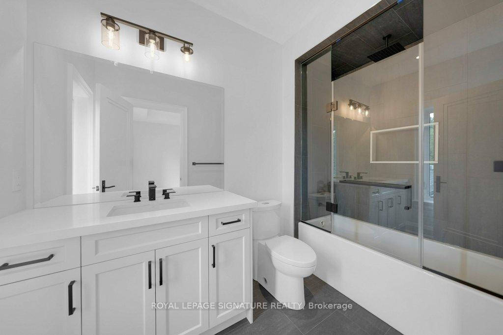 Photo 30 of 92 Howard Road, Newmarket, Huron Heights-Leslie Valley — HOMEH