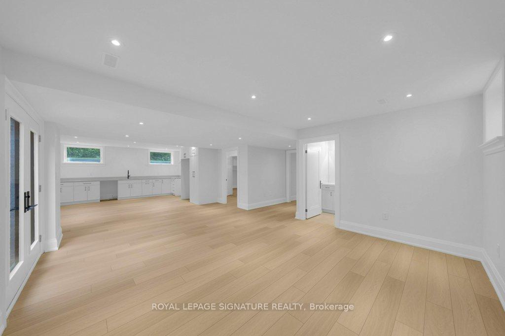 Photo 36 of 92 Howard Road, Newmarket, Huron Heights-Leslie Valley — HOMEH