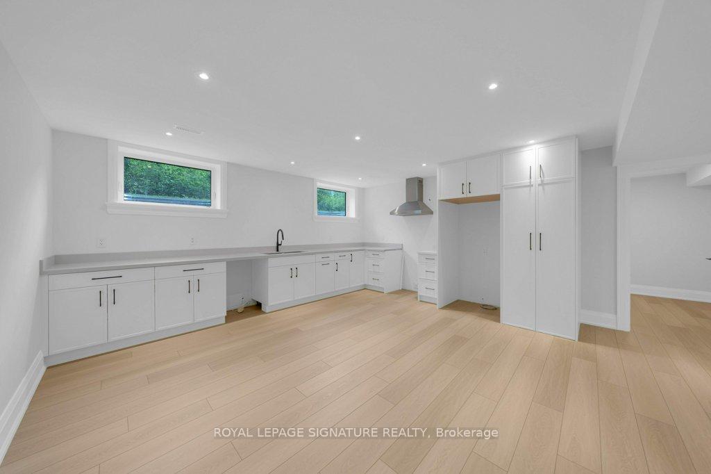 Photo 37 of 92 Howard Road, Newmarket, Huron Heights-Leslie Valley — HOMEH