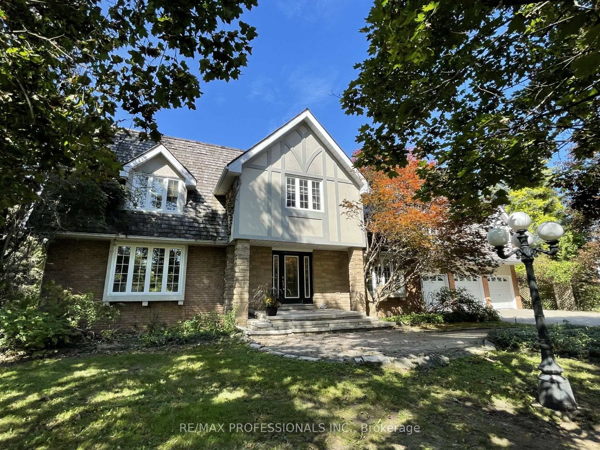 Photo 6 of 60 Kingscross Drive, King, King City — HOMEH