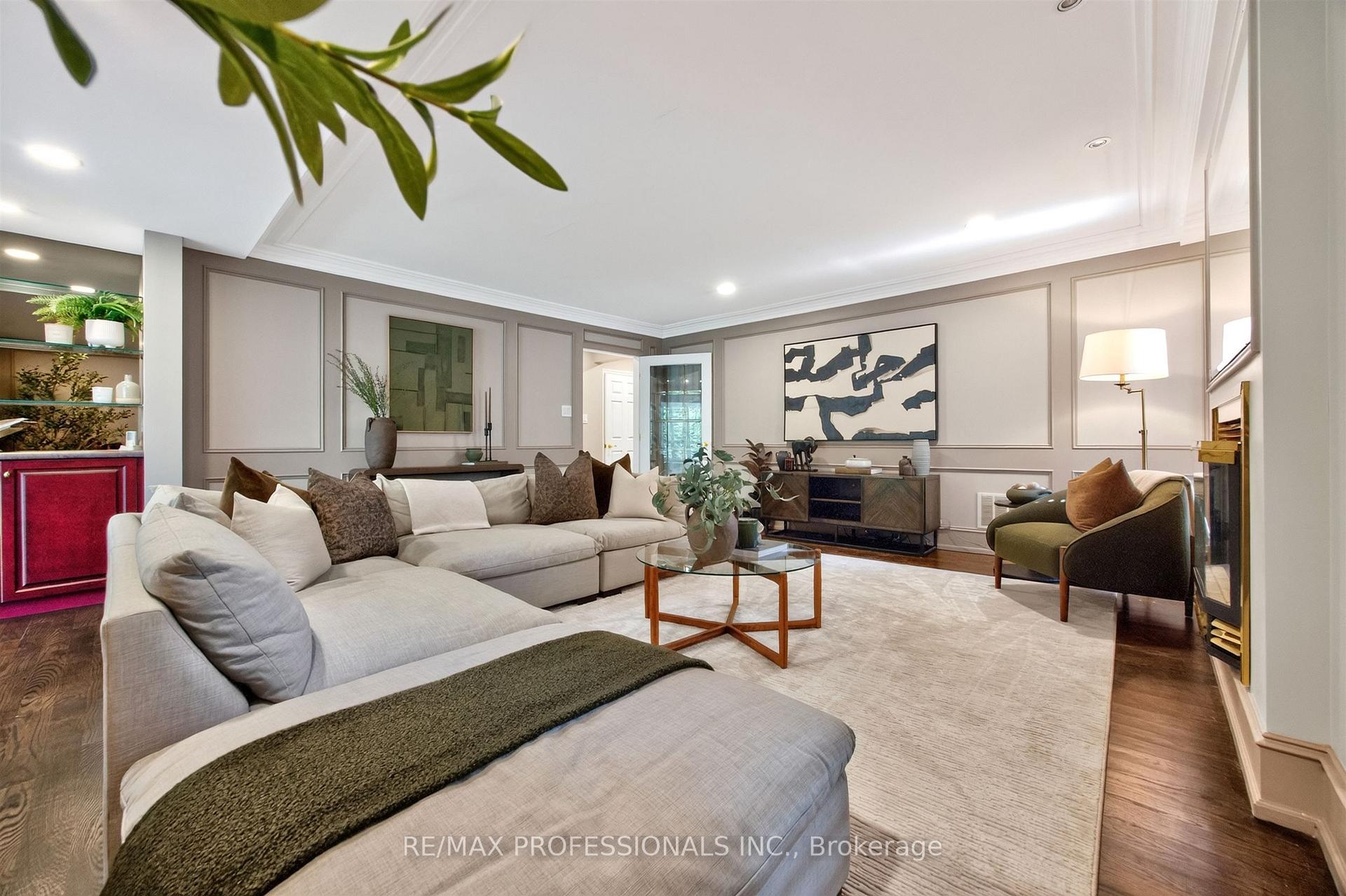Photo 20 of 60 Kingscross Drive, King, King City — HOMEH