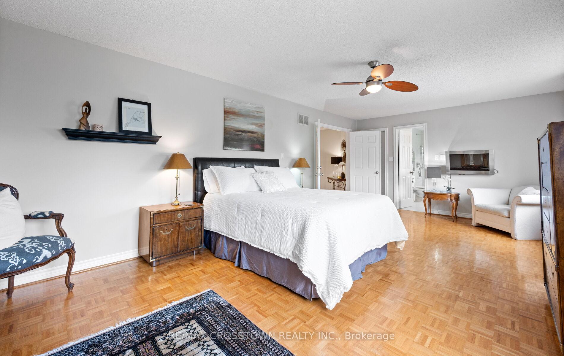 Photo 23 of 194 Caproni Drive, Vaughan, Maple — HOMEH