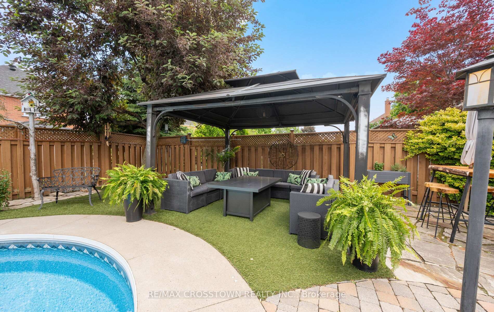 Photo 37 of 194 Caproni Drive, Vaughan, Maple — HOMEH