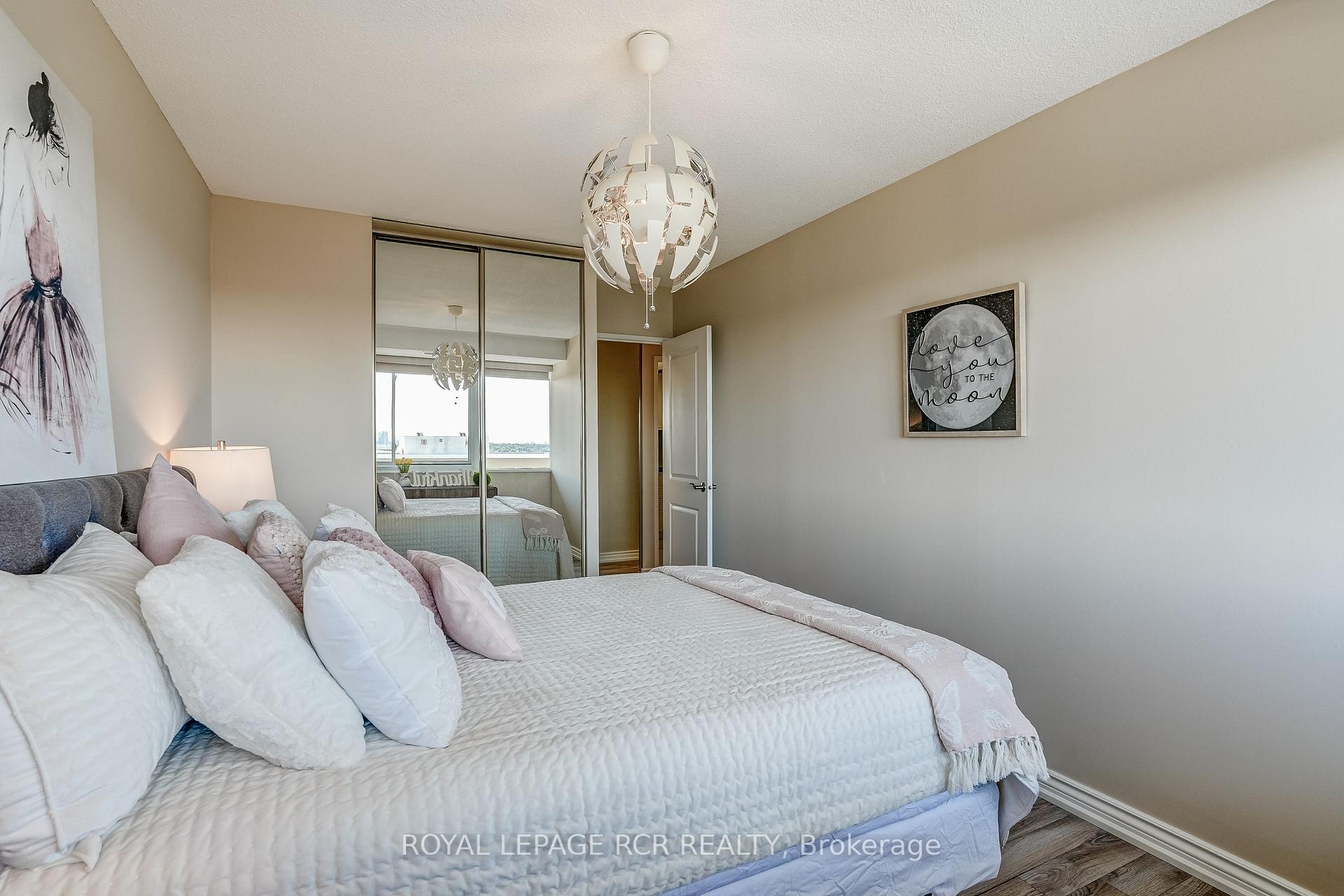 Photo 28 of Unit 1612, 8111 Yonge Street, Markham, Royal Orchard — HOMEH