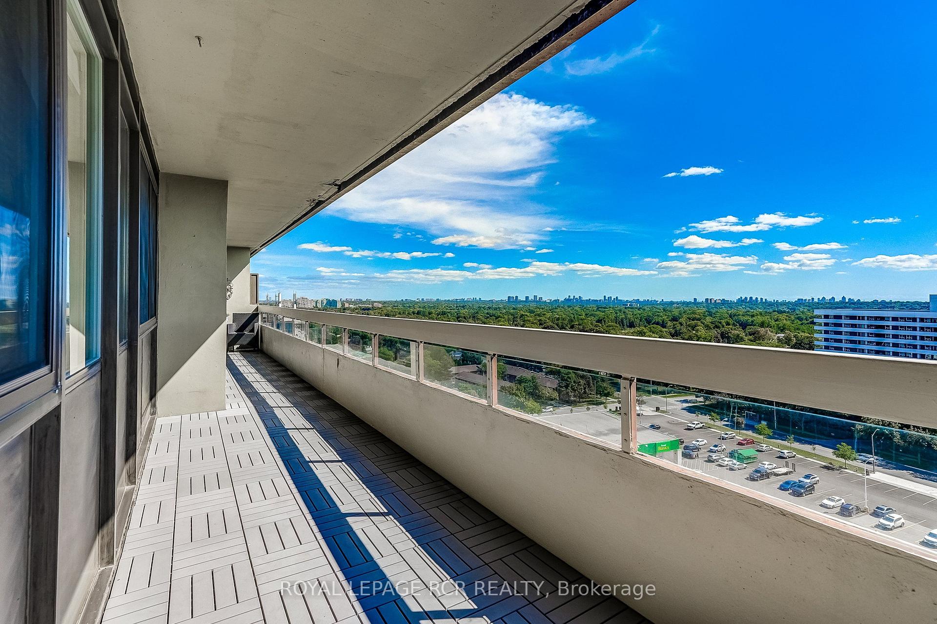 Photo 39 of Unit 1612, 8111 Yonge Street, Markham, Royal Orchard — HOMEH