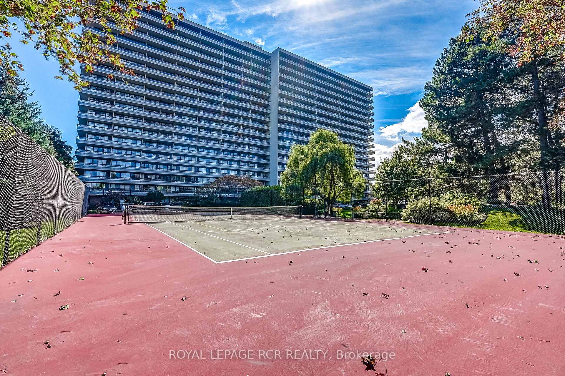 Photo 49 of Unit 1612, 8111 Yonge Street, Markham, Royal Orchard — HOMEH