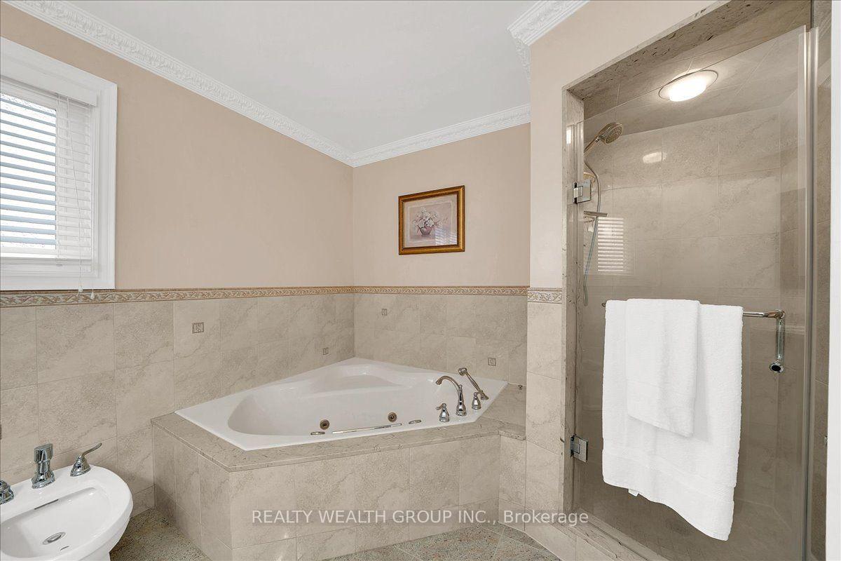 Photo 22 of 1576 Saugeen Drive, Pickering, Amberlea — HOMEH