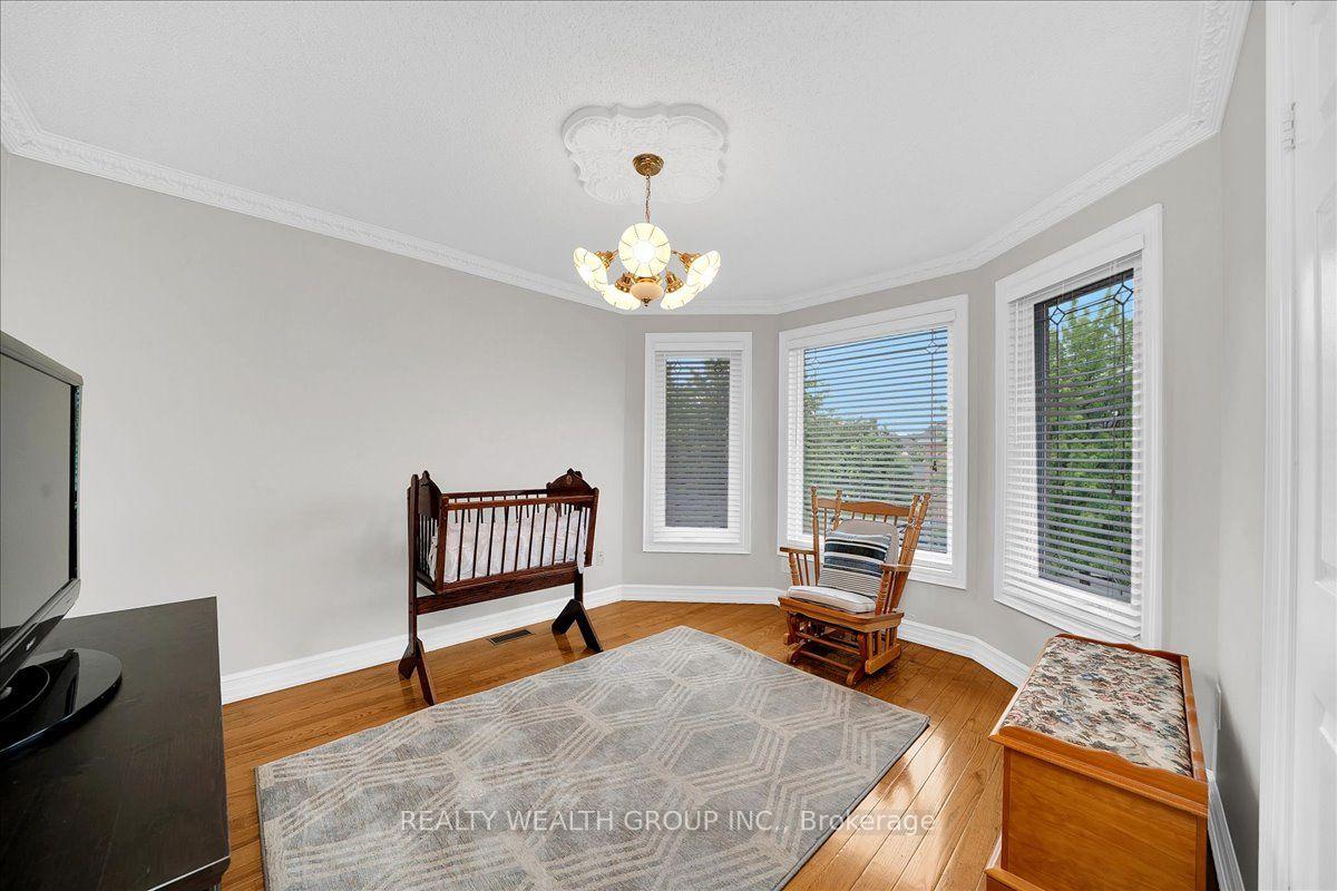 Photo 23 of 1576 Saugeen Drive, Pickering, Amberlea — HOMEH