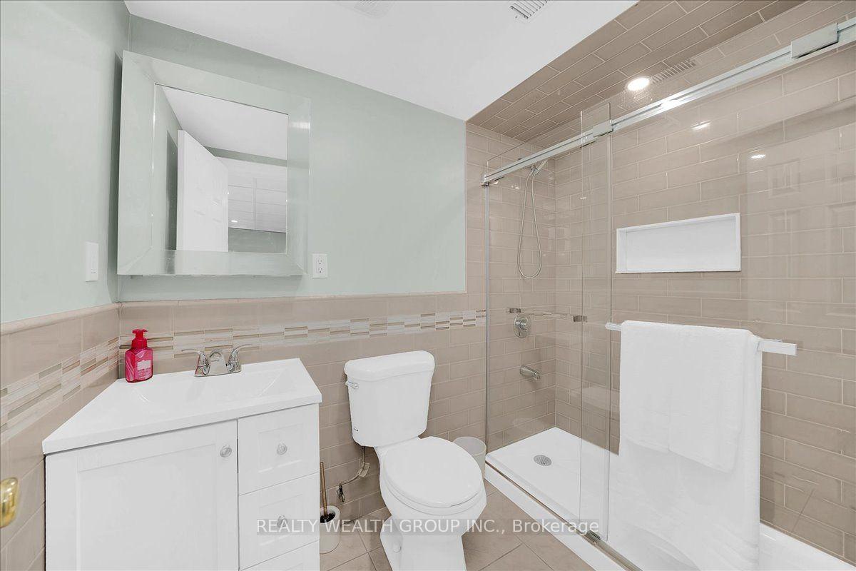 Photo 32 of 1576 Saugeen Drive, Pickering, Amberlea — HOMEH