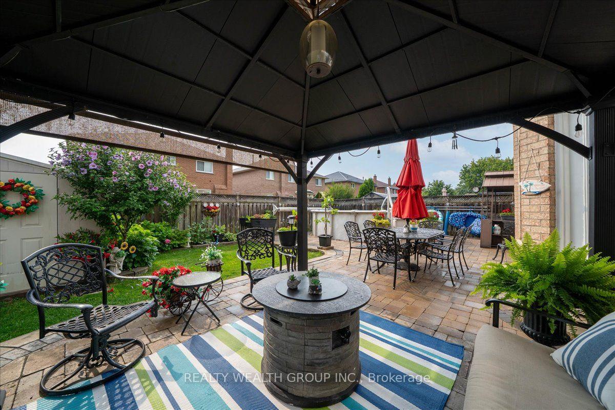 Photo 35 of 1576 Saugeen Drive, Pickering, Amberlea — HOMEH