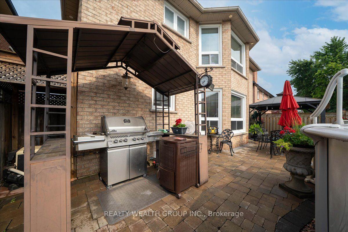 Photo 39 of 1576 Saugeen Drive, Pickering, Amberlea — HOMEH