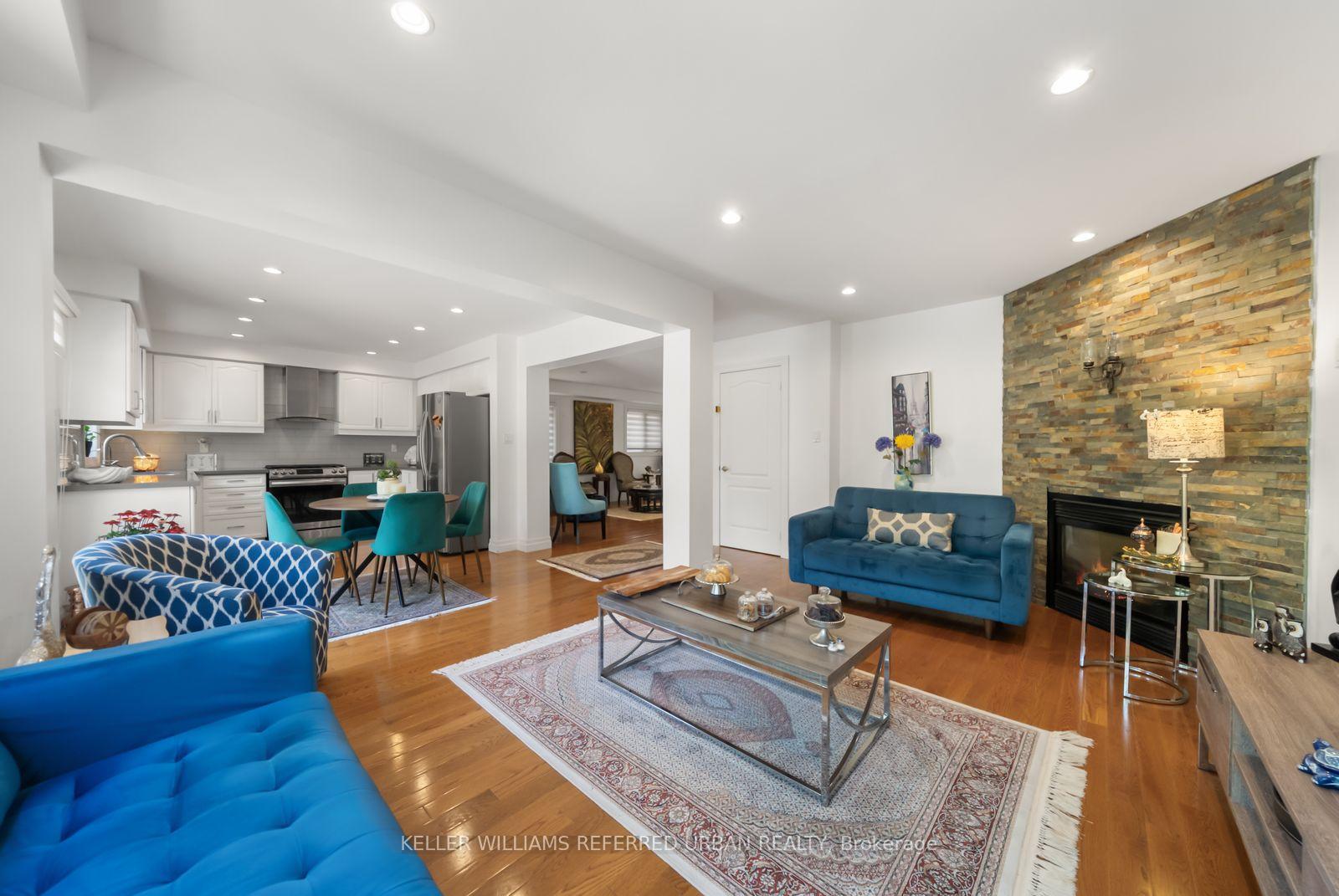 Photo 21 of 1002 Oaktree Crescent, Newmarket, Summerhill Estates — HOMEH