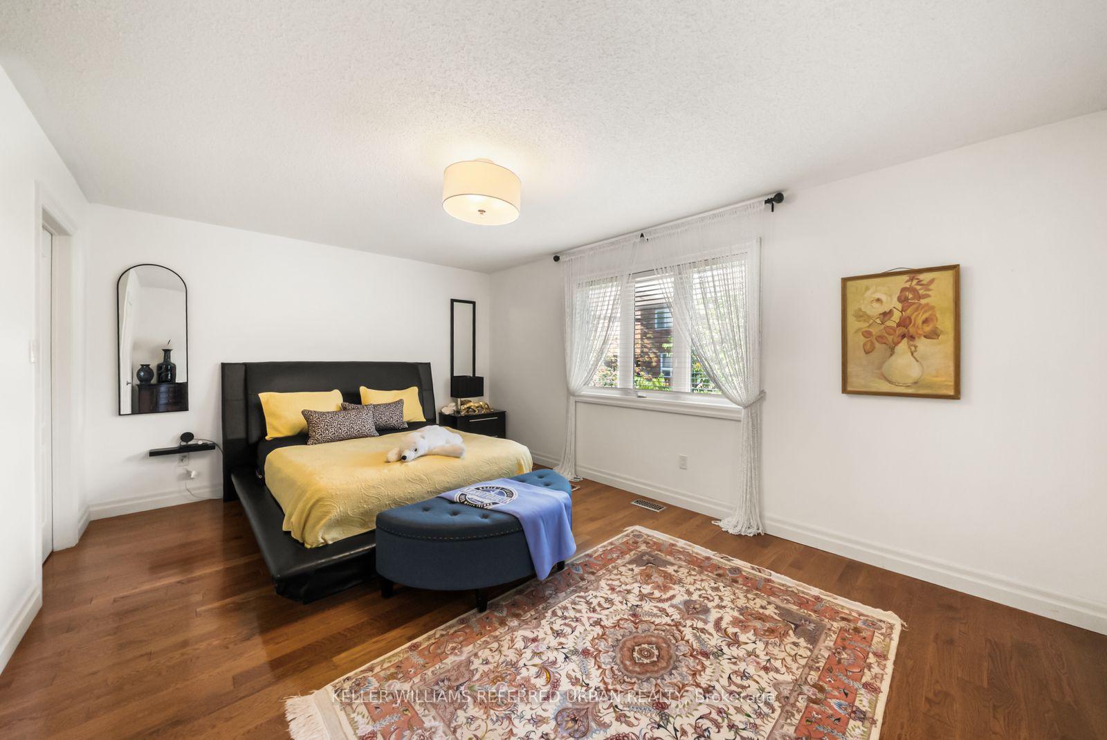 Photo 25 of 1002 Oaktree Crescent, Newmarket, Summerhill Estates — HOMEH