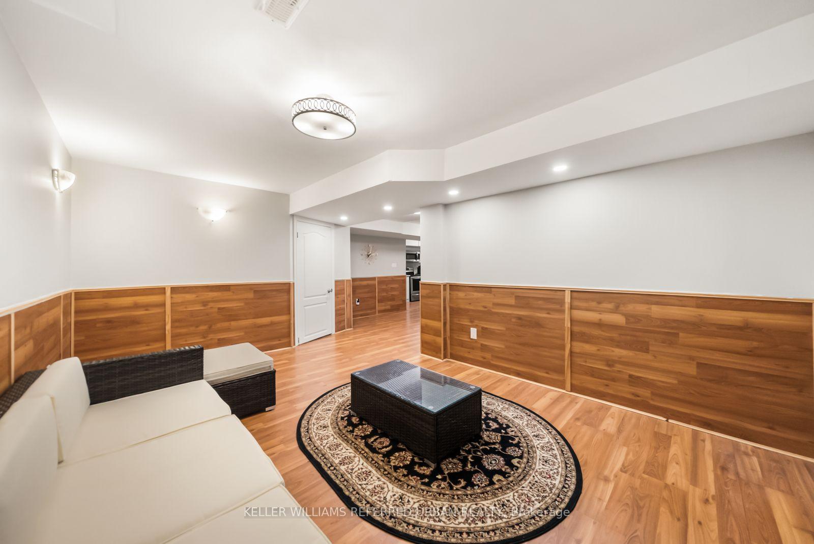 Photo 40 of 1002 Oaktree Crescent, Newmarket, Summerhill Estates — HOMEH