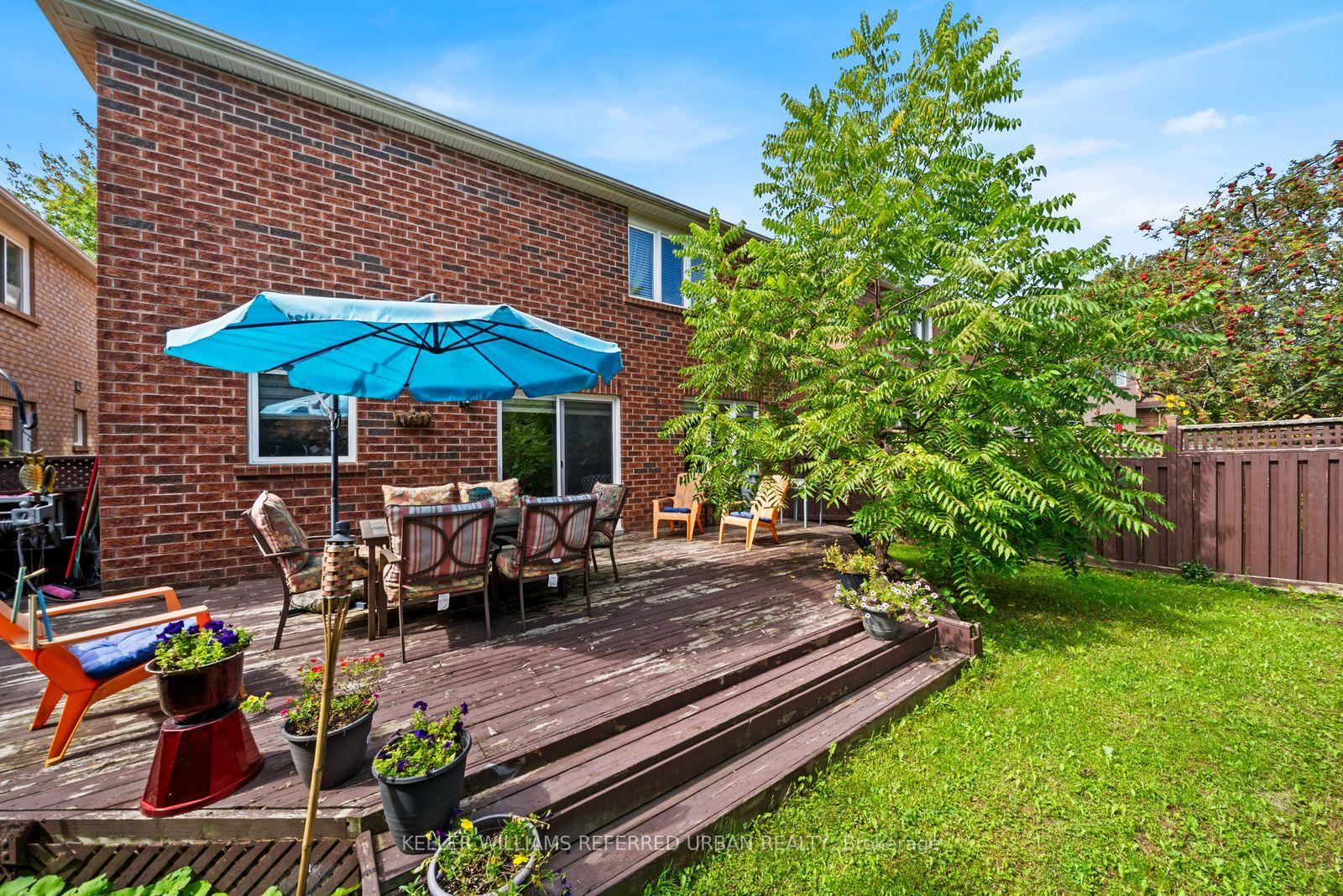 Photo 47 of 1002 Oaktree Crescent, Newmarket, Summerhill Estates — HOMEH