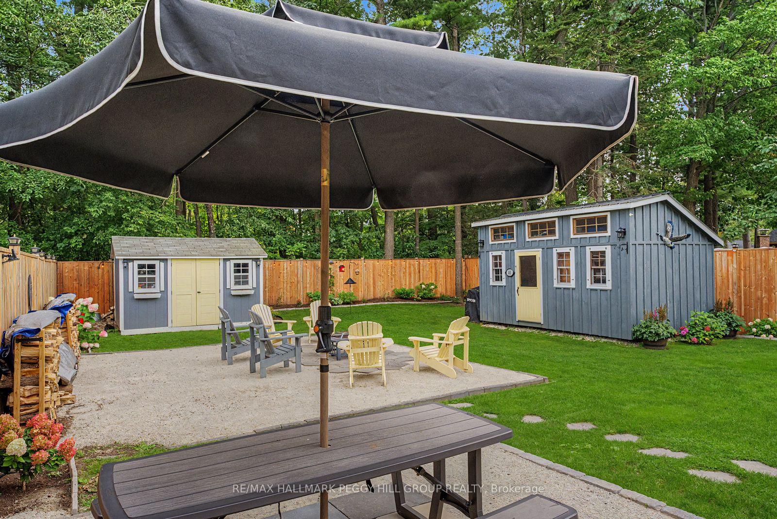 Photo 2 of 41 Laidlaw Street, Wasaga Beach — HOMEH
