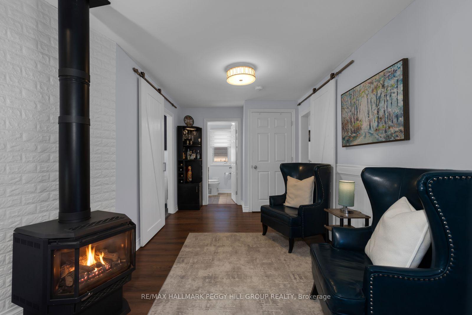 Photo 7 of 41 Laidlaw Street, Wasaga Beach — HOMEH